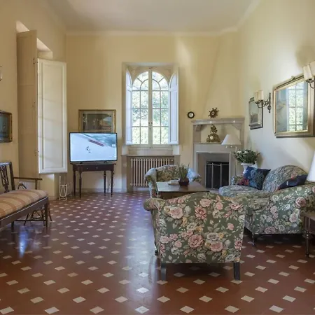 Vila Eden - Teloni *